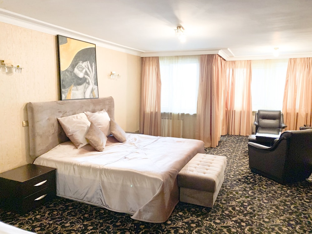 Hotel Atlantic 14/69