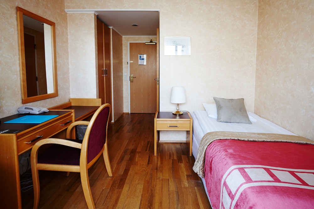 Fosshotel Raudara 15/55