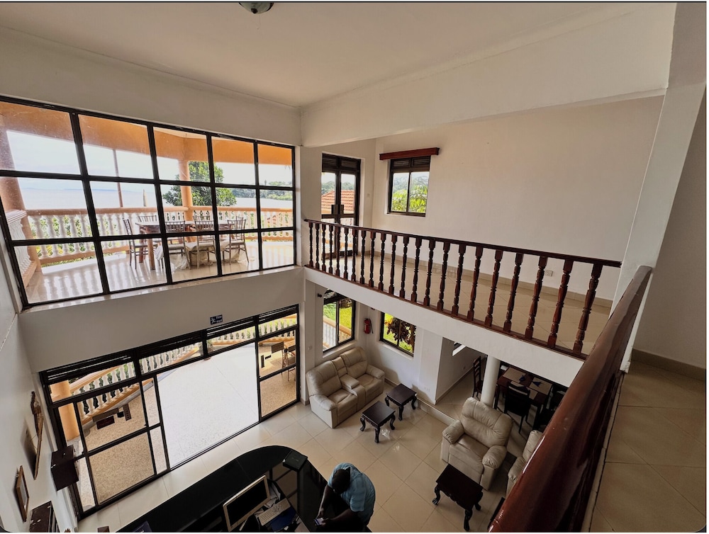 Sienna Beach Hotel Entebbe 30/50