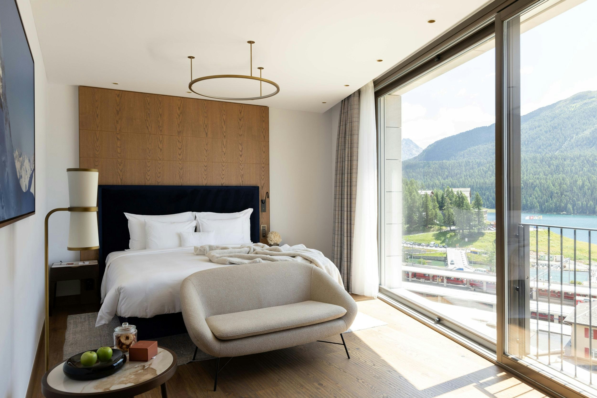 Grace La Margna St Moritz 18/55