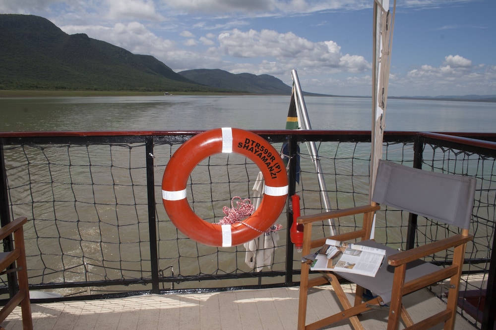 Shayamanzi Houseboats 28/50
