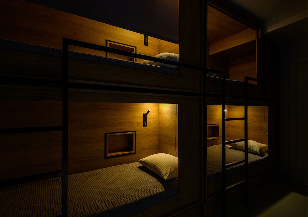 Mosaikon Hostel 45/46