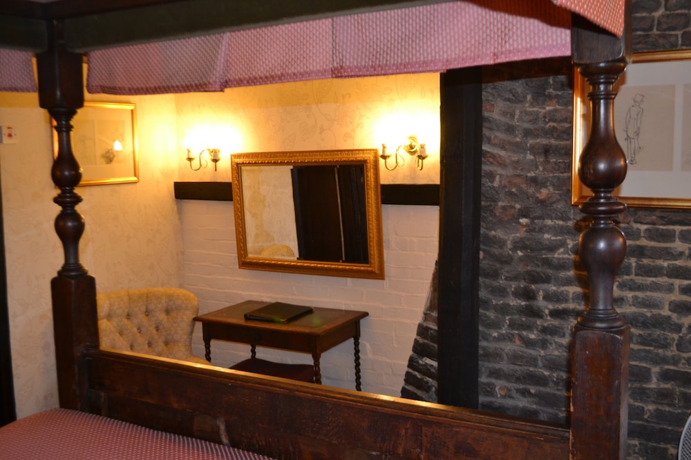The Mermaid Inn 39/55