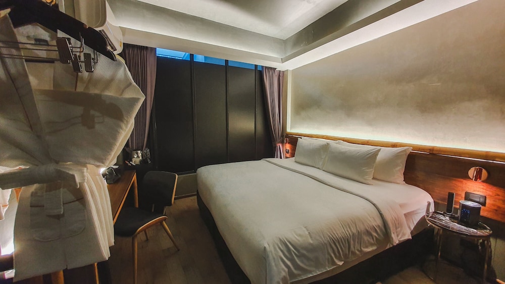 Hotel Ordinary Bangkok 12/50