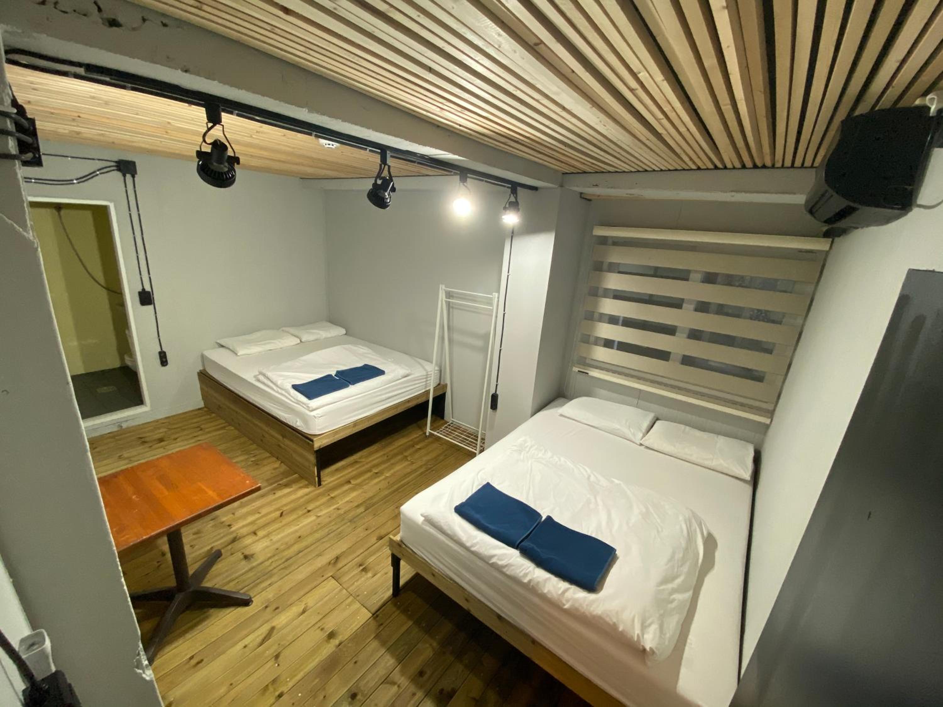 Pop Itaewon Guesthouse 8/42