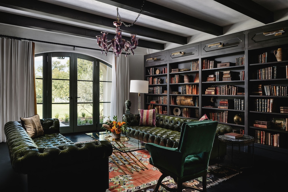 Commodore Perry Estate, Auberge Resorts Collection 32/68