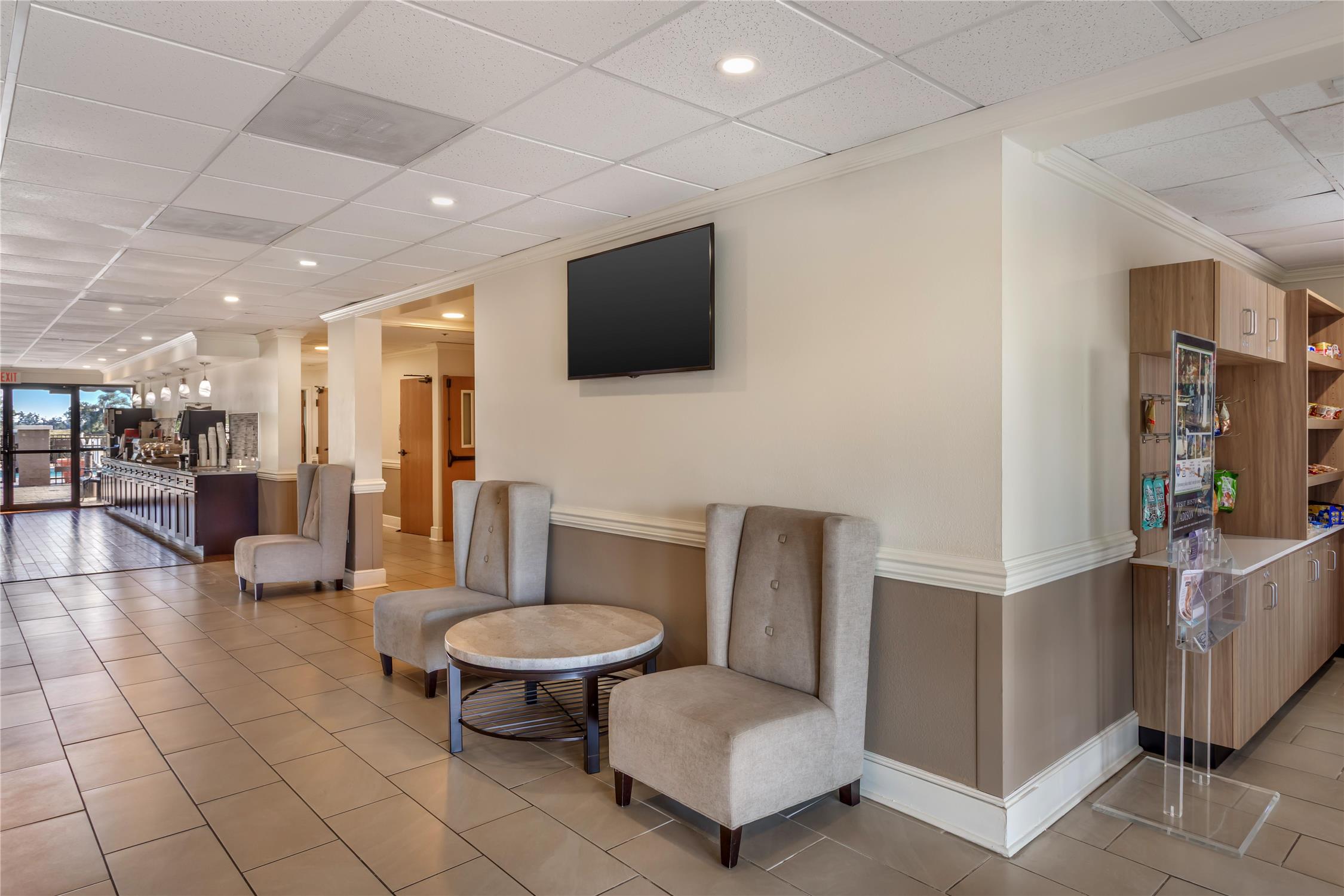 Best Western Plus Madison Inn 32/53