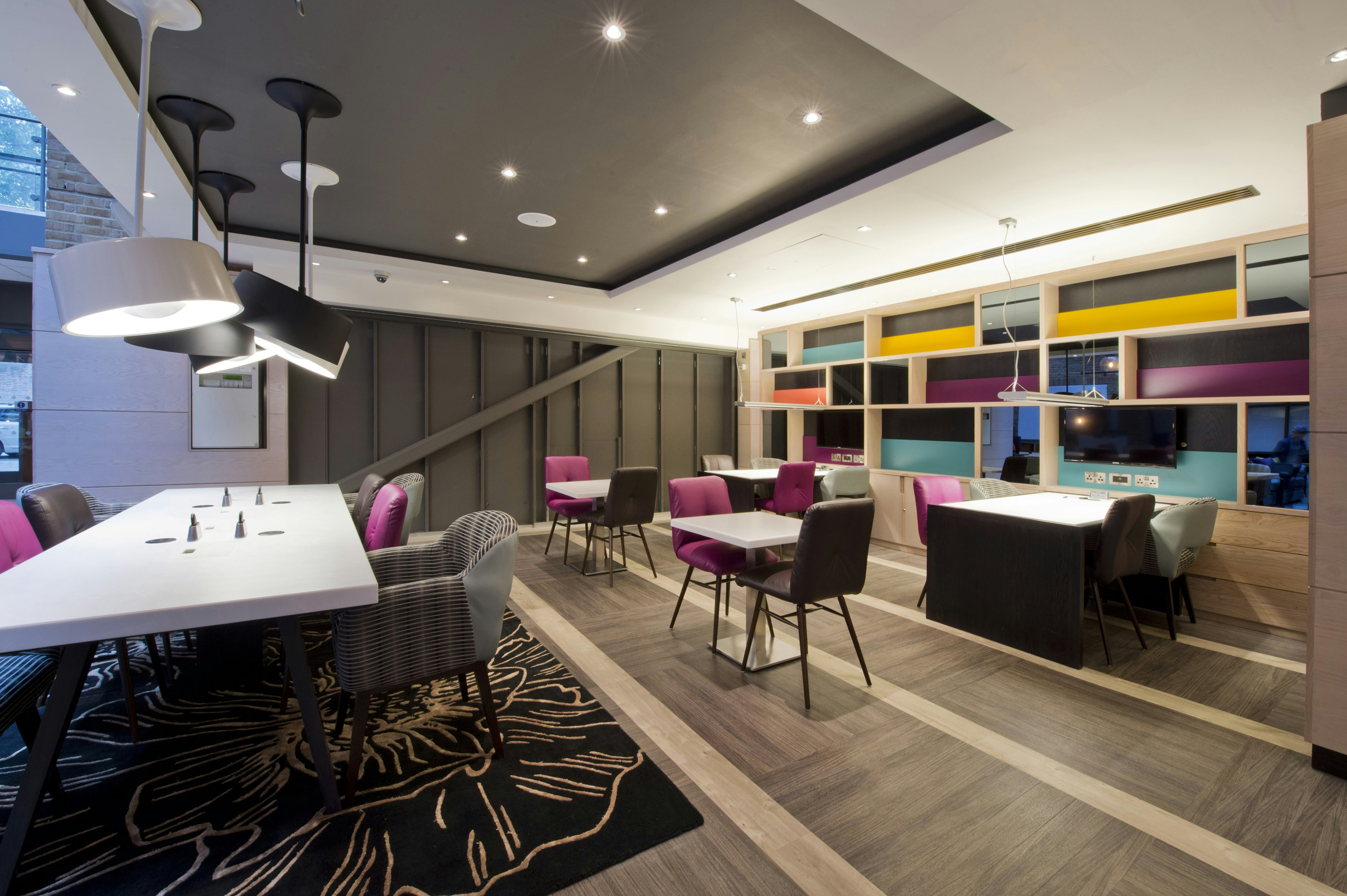 Premier Inn London Kings Cross 25/37