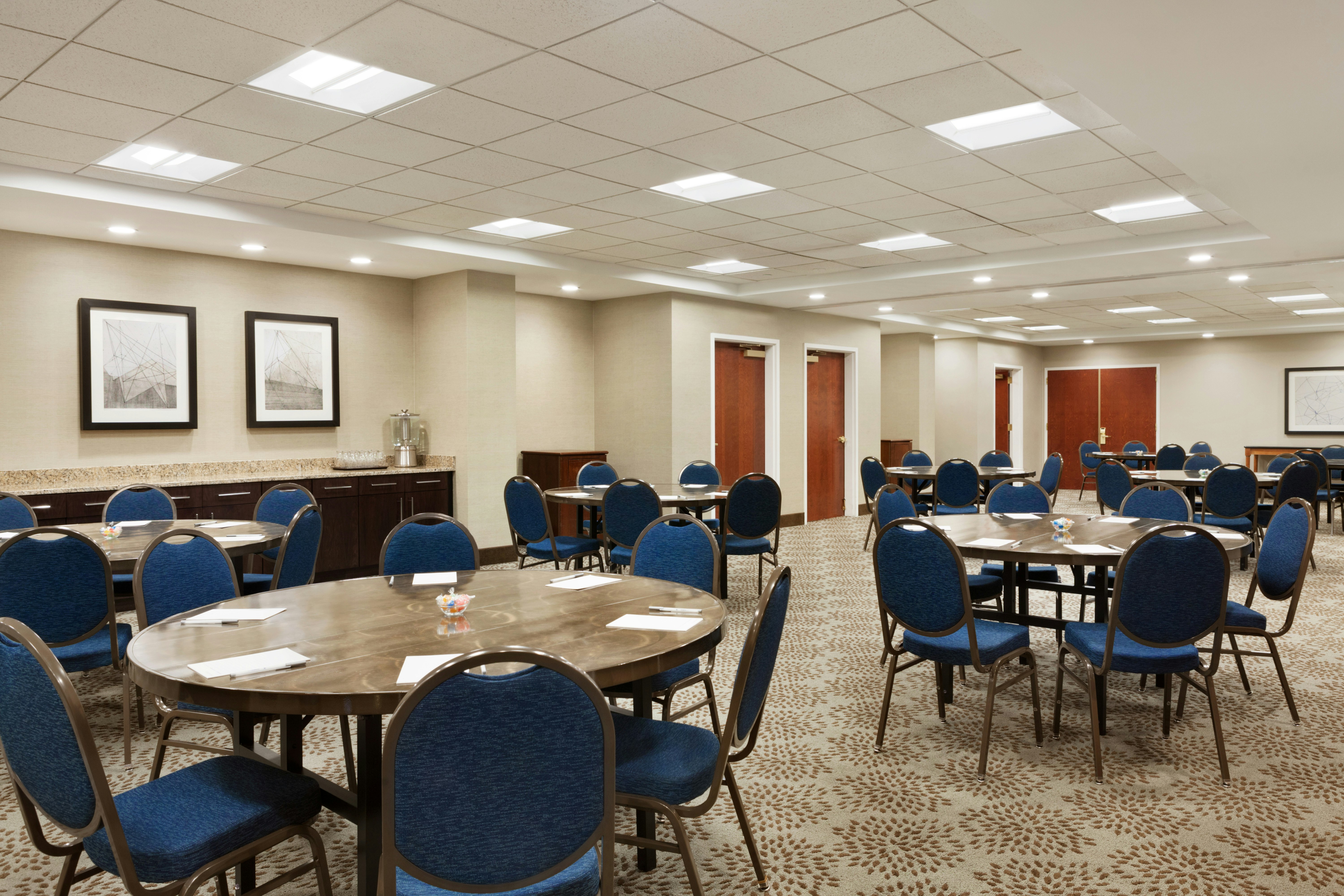 Hampton Inn Brookhaven Long Island 51/63