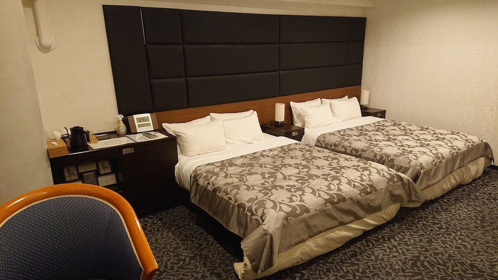 Okayama Square Hotel 41/58