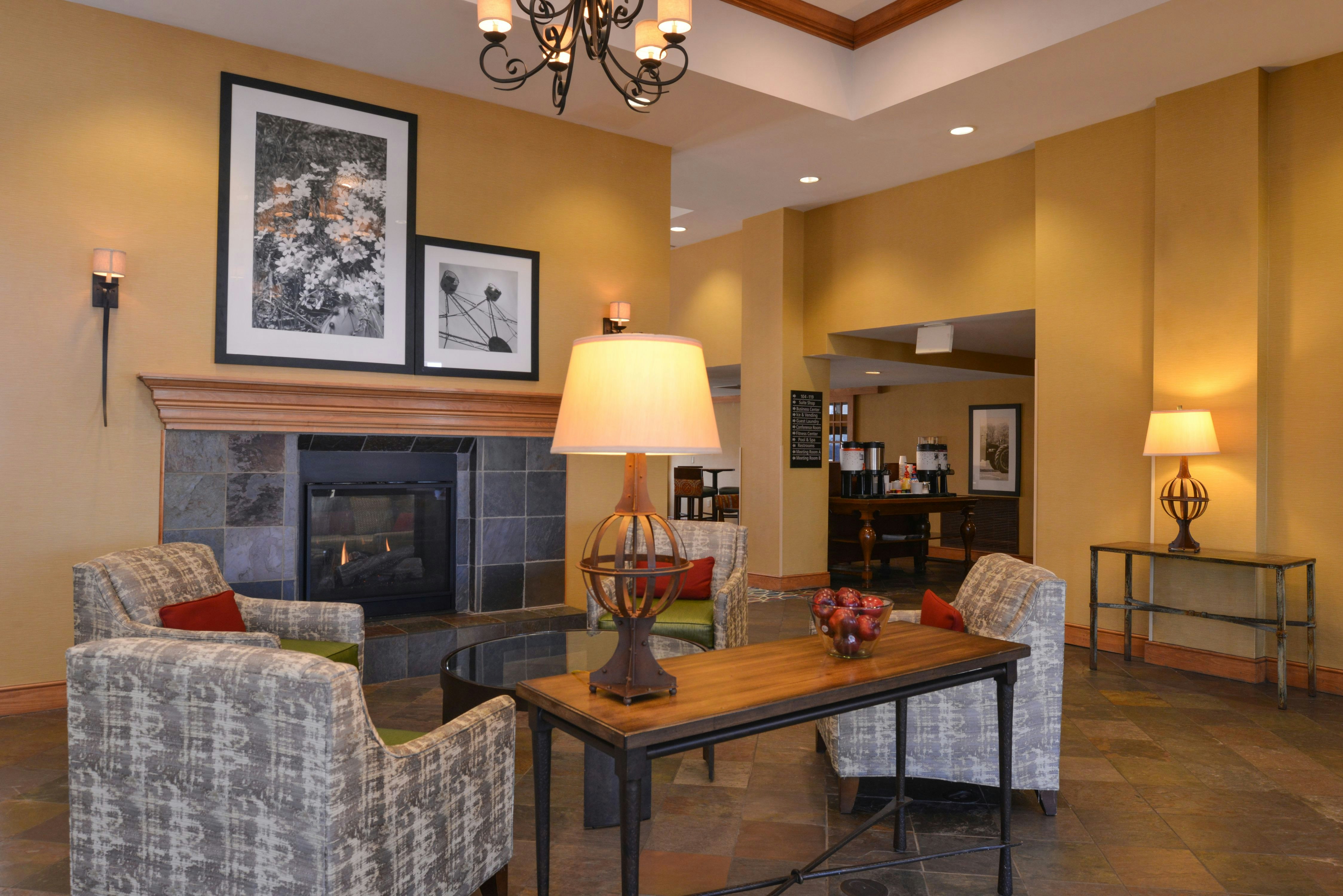 Hampton Inn And Suites Pueblo Southgate 18/30