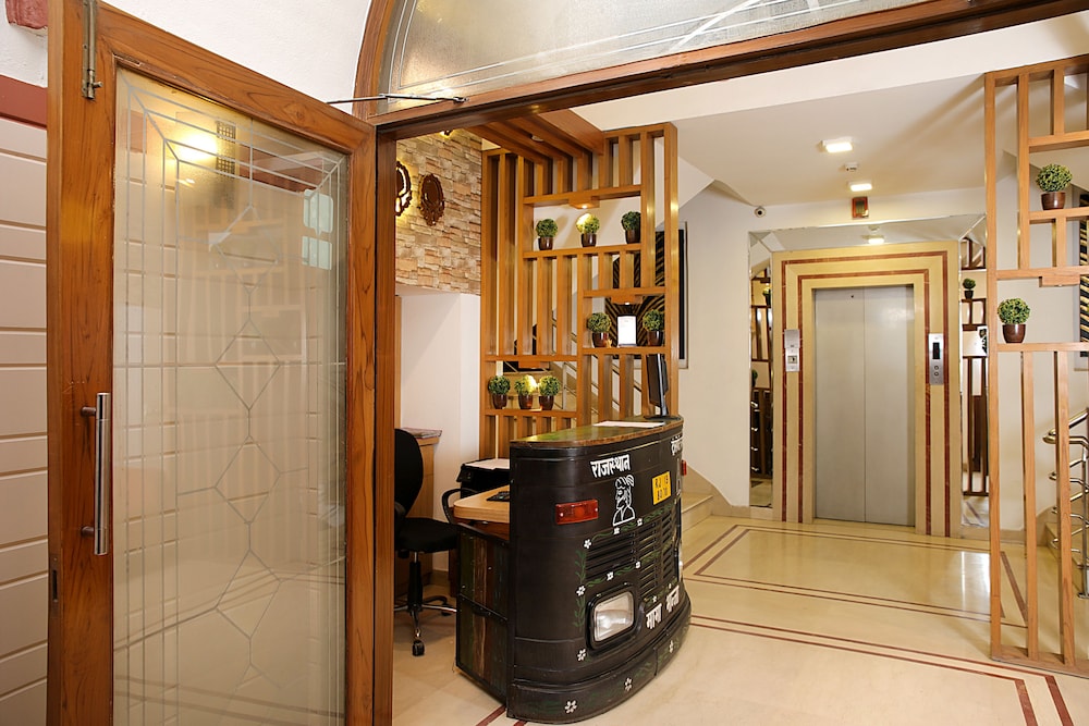 Ahuja Residency Gurgaon 69/70