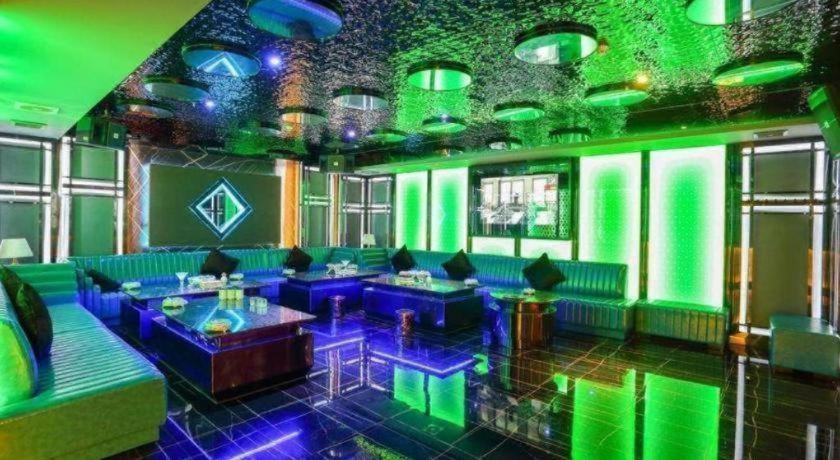 Chaozhou Hotel 32/49