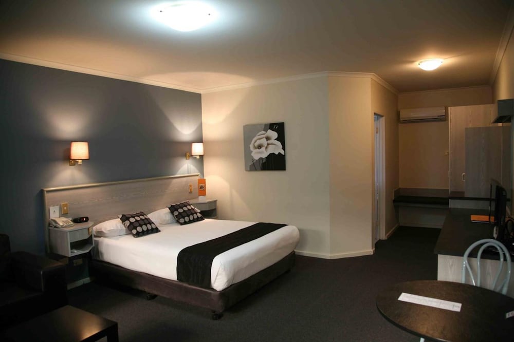 Ibis Styles Adelaide Manor 29/59