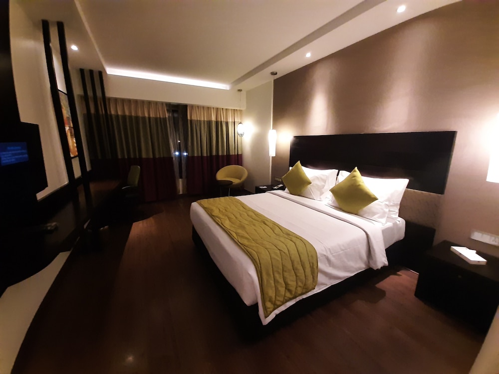 Hycinth Hotels 10/41