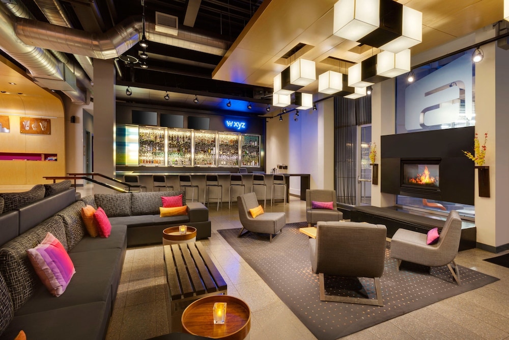 Aloft Milwaukee Downtown 26/43