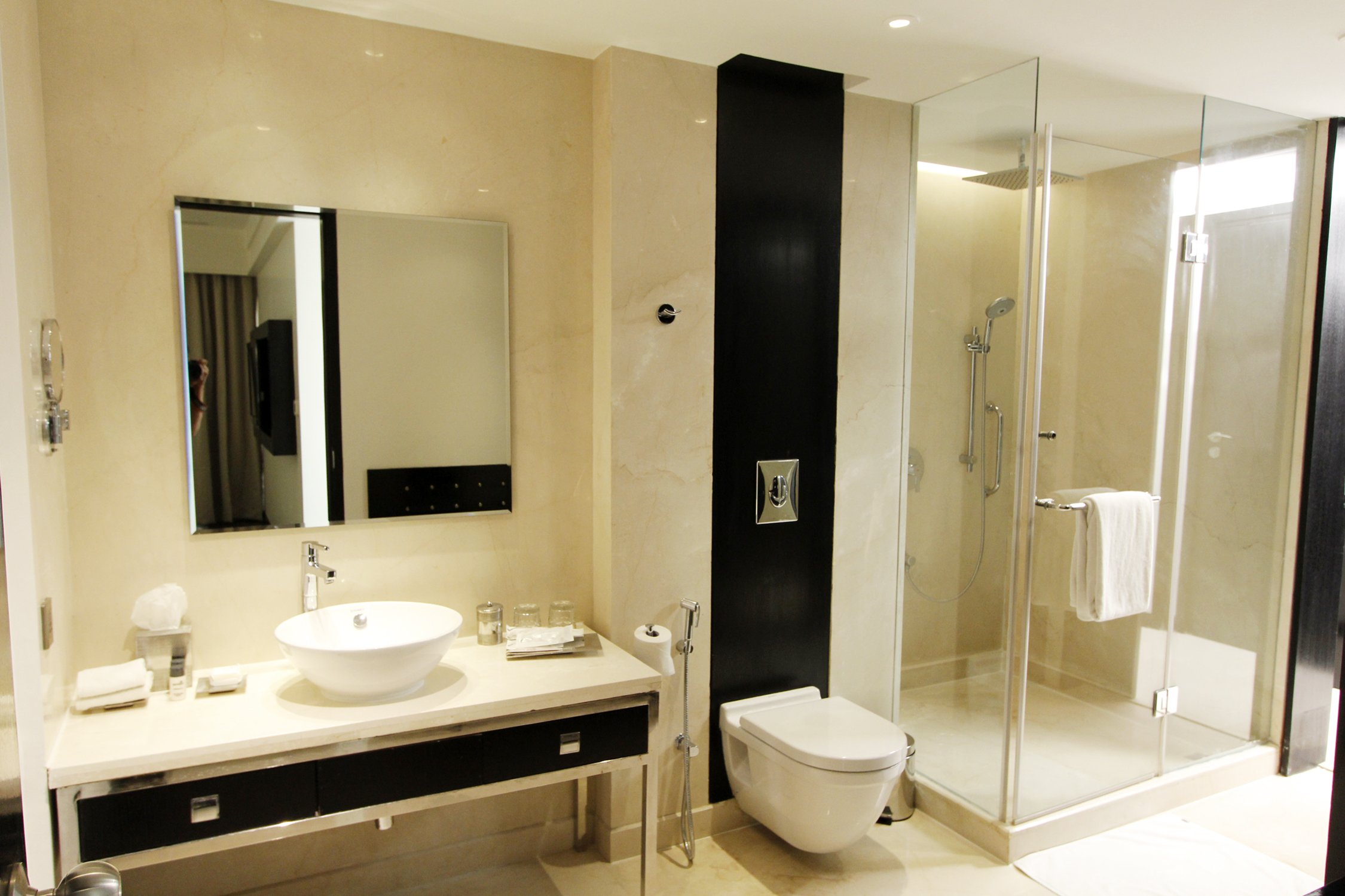 Crowne Plaza Pune City Centre 73/74