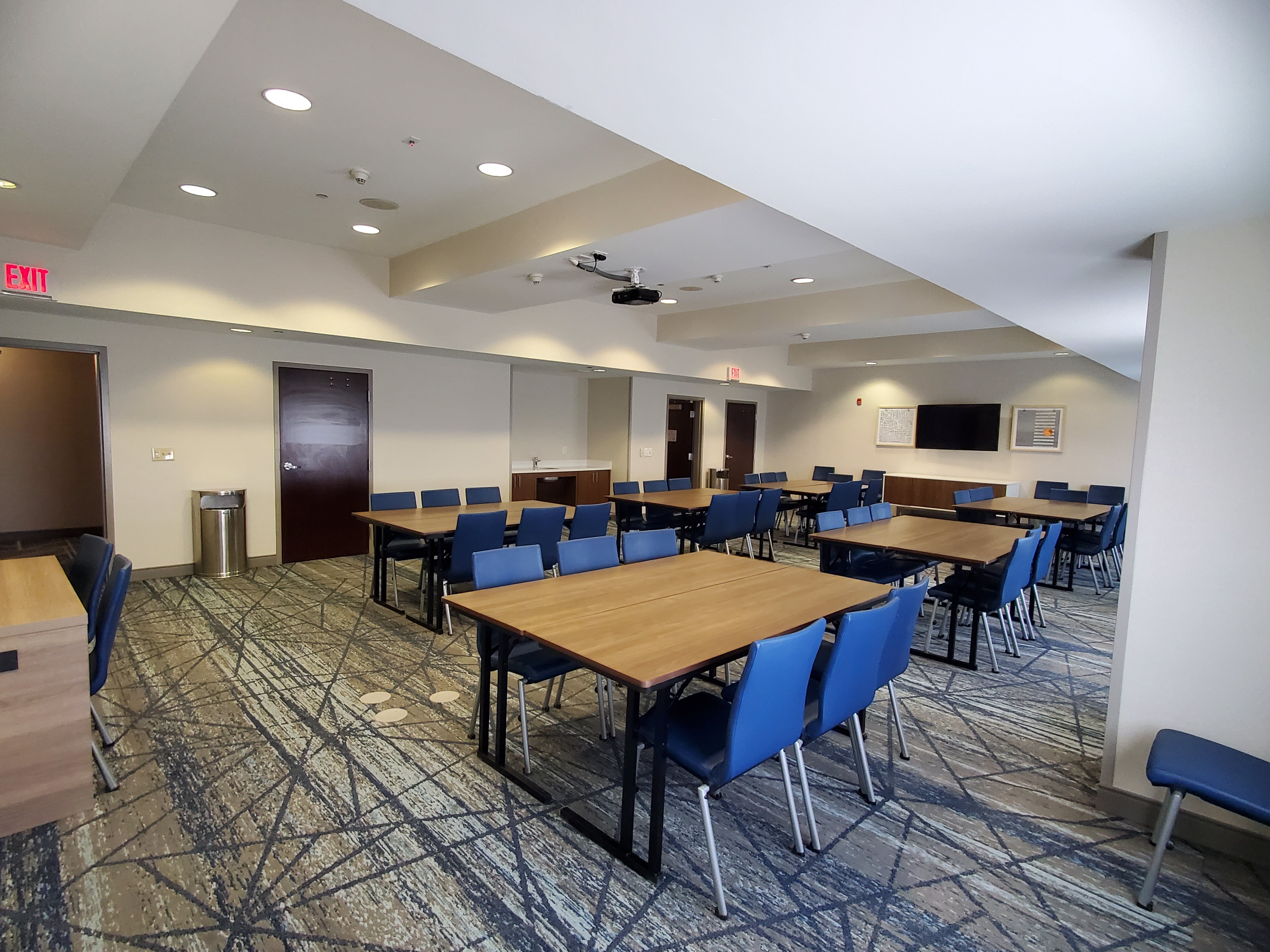 Holiday Inn Express Hotel & Suites El Paso West 36/36