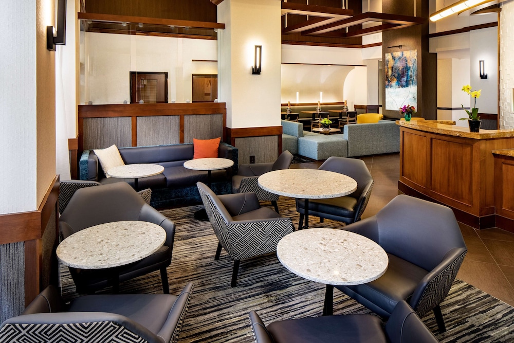 Hyatt Place Atlanta/Alpharetta/North Point Mall 39/59