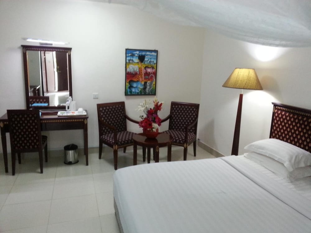 Oceanic Bay Hotel and Resort 10/43