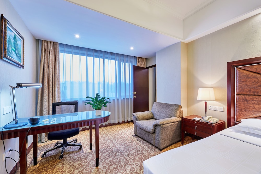 Grand Regency 38/58