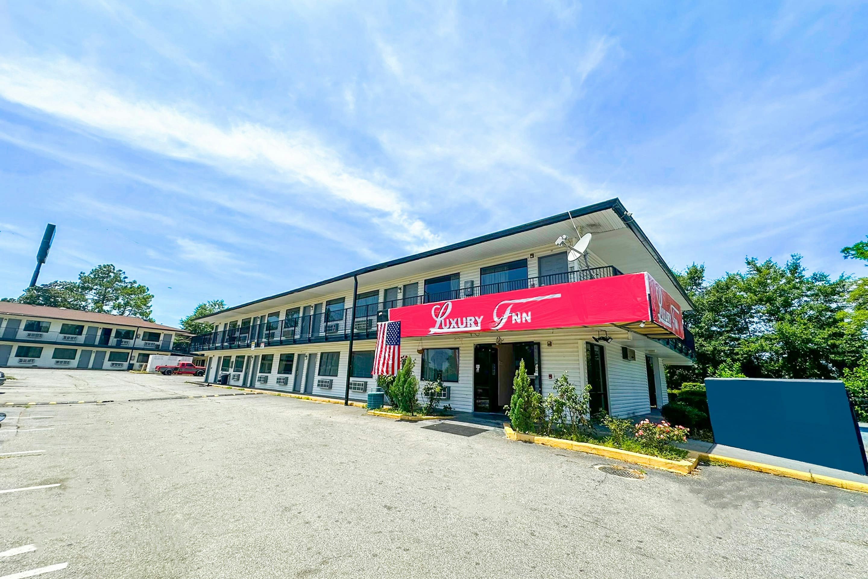 Luxury Inn By OYO Albany 12/33