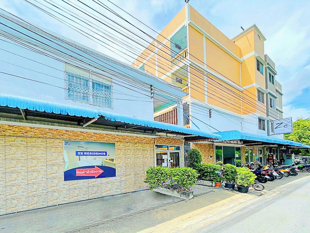 Ze Residence Ram Intra 18/25