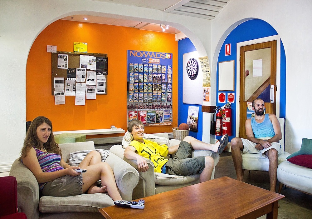 Adelaide Travellers Inn 24/38