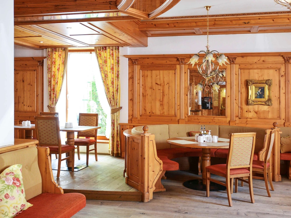 Mercure Sighisoara Binderbubi Hotel And Spa 69/83