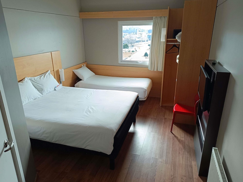 Ibis Puerto Montt 14/42