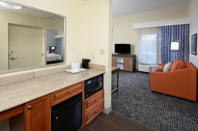 Hampton Inn & Suites Clinton - I-26 20/38