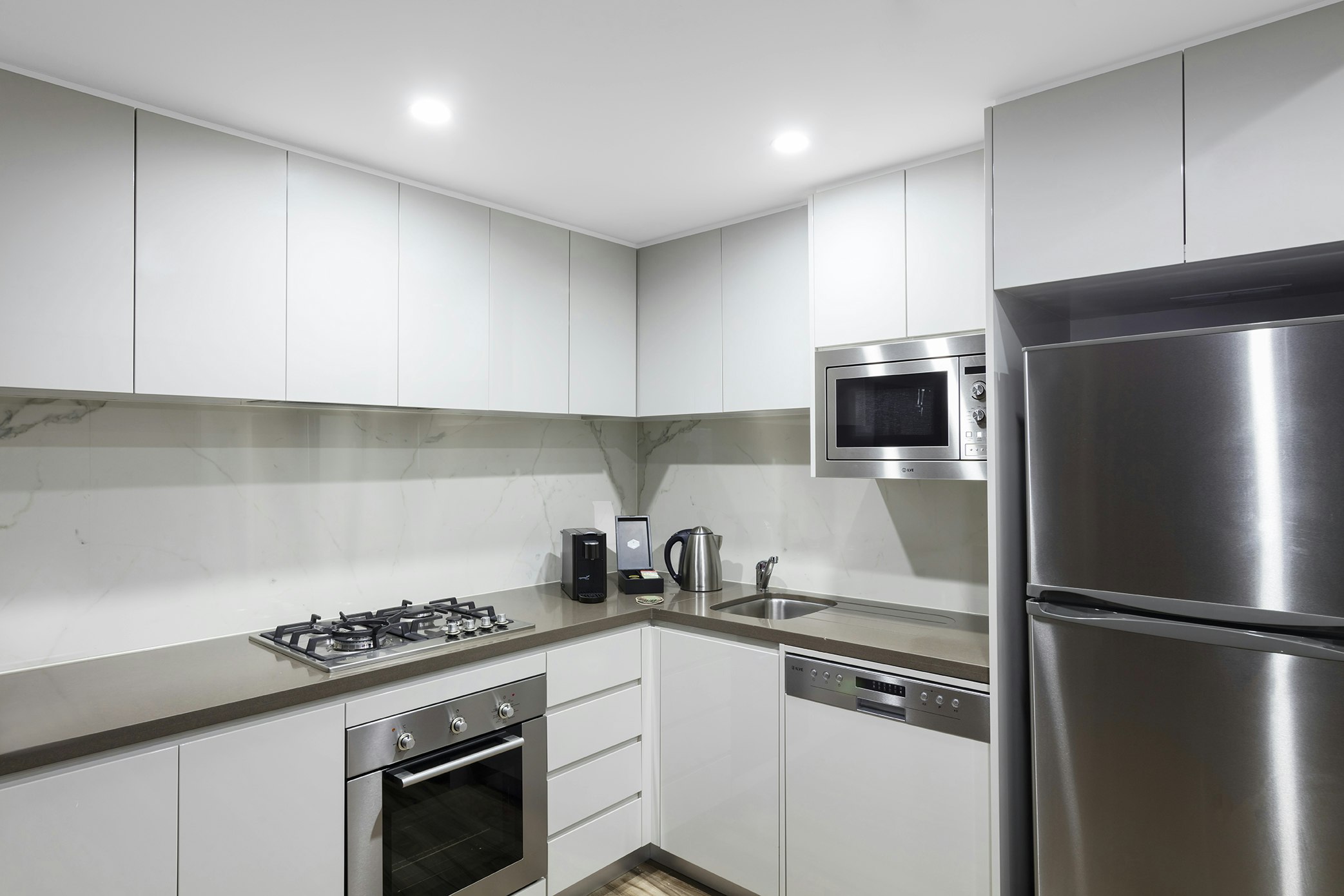 Meriton Suites Bondi Junction 25/50