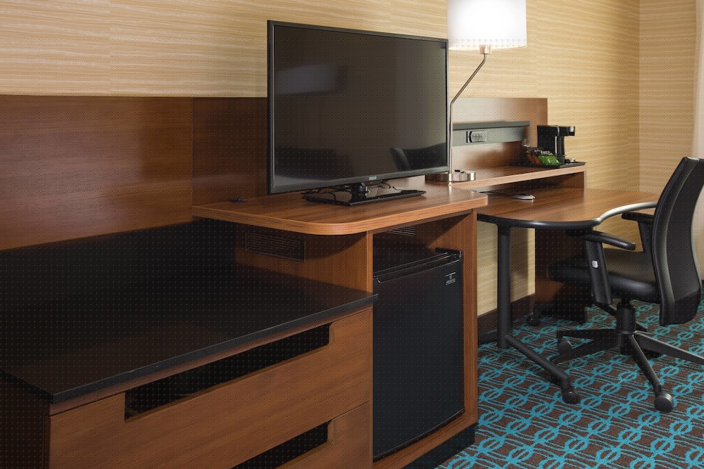 Fairfield Inn And Suites Columbus Osu 25/32
