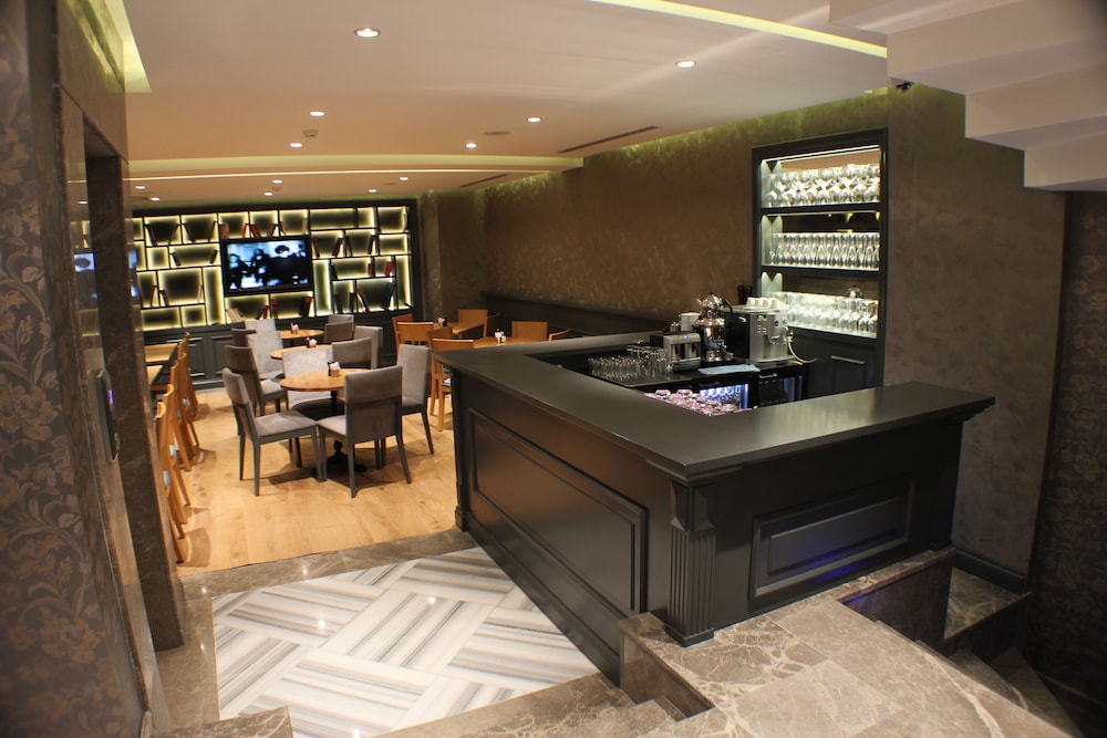 Aston Hotel Taksim (ex Aston Residence Hotel) 5/70