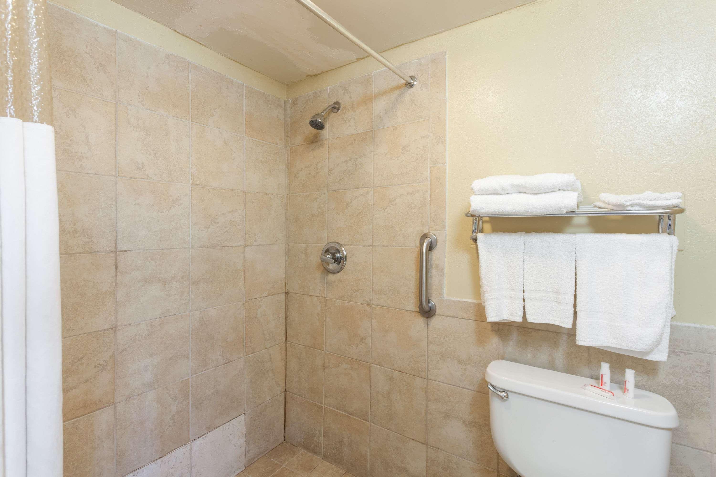 Tri City Inn 15/15