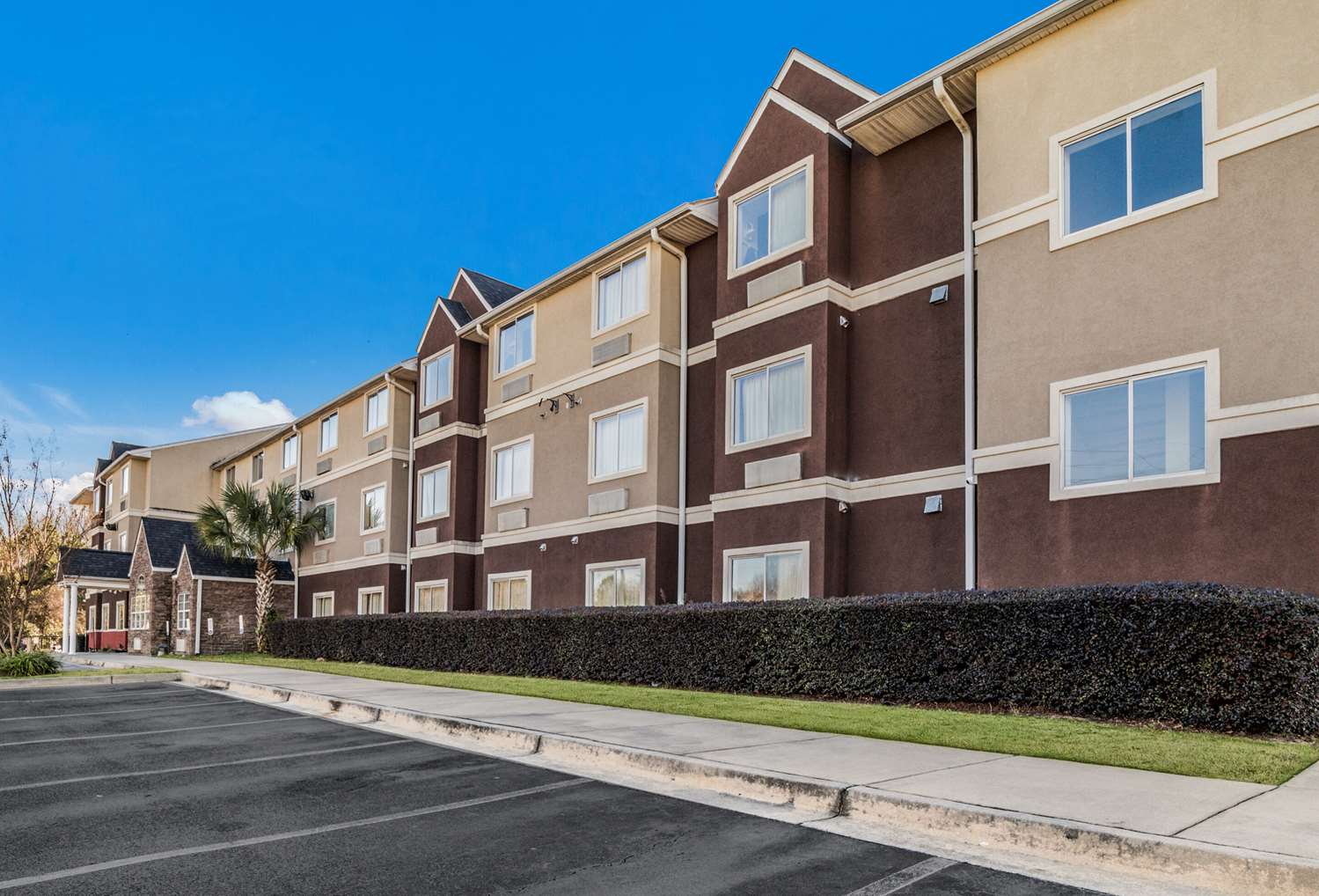 Quality Inn & Suites Augusta Fort Gordon Area 43/44