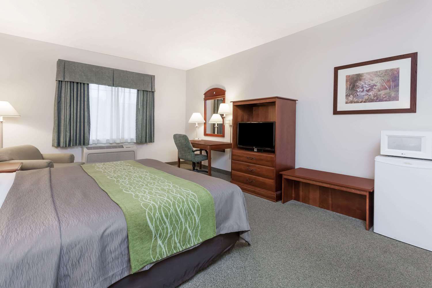 Days Inn by Wyndham Pentwater 5/15