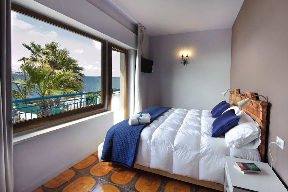 Relais Lo Stagnone 43/72