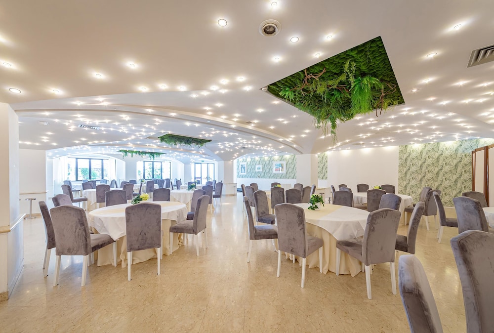 Hotel Sakura, Sure Hotel Collection by Best Western 53/66