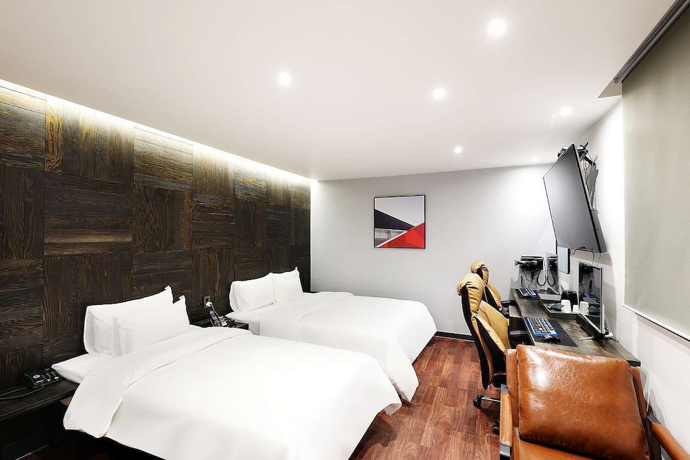 Mariposa Hotel Songtan 15/48