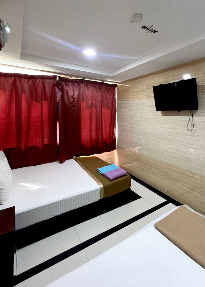 Kota Damansara Boutique Hotel 18/30