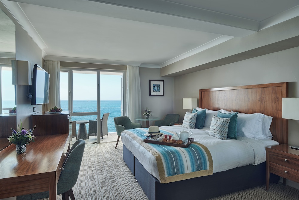 L Horizon Beach Hotel And Spa 13/63