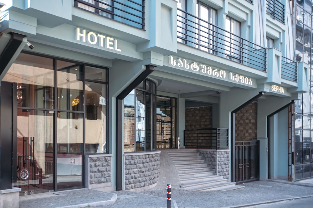 Sephia Hotel 37/44