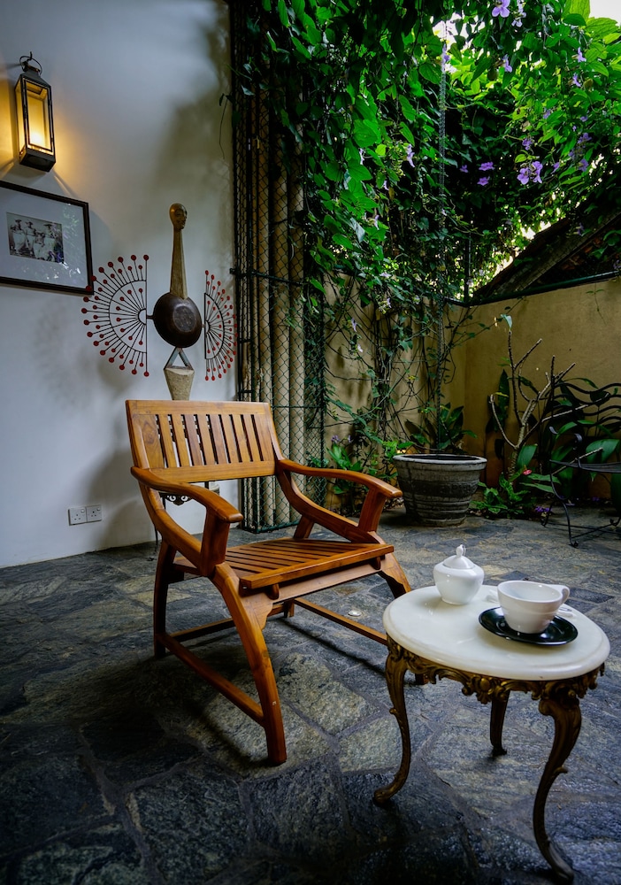 Atelier Kandy 26/50