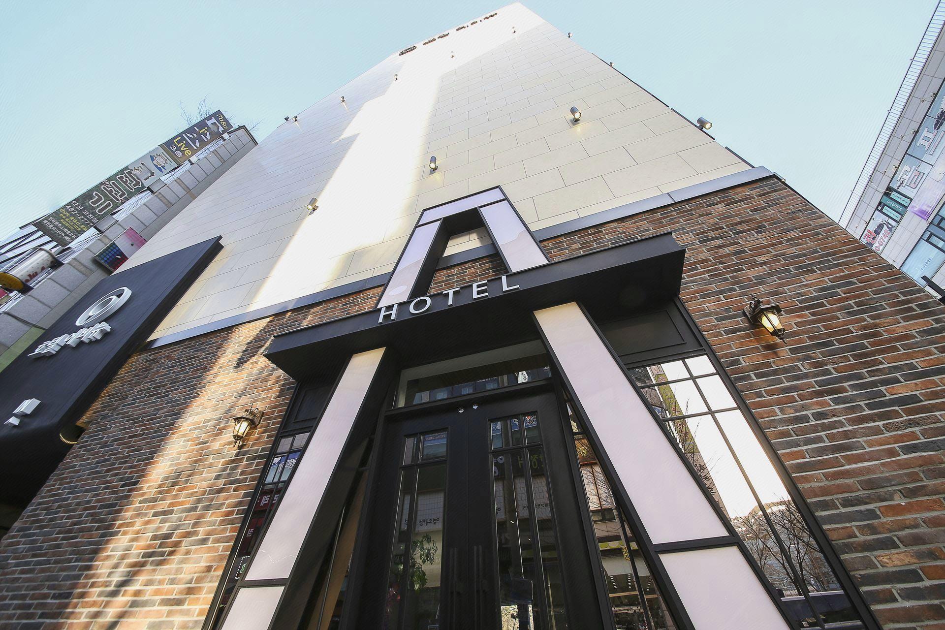 Avenue Nine Hotel 8/36