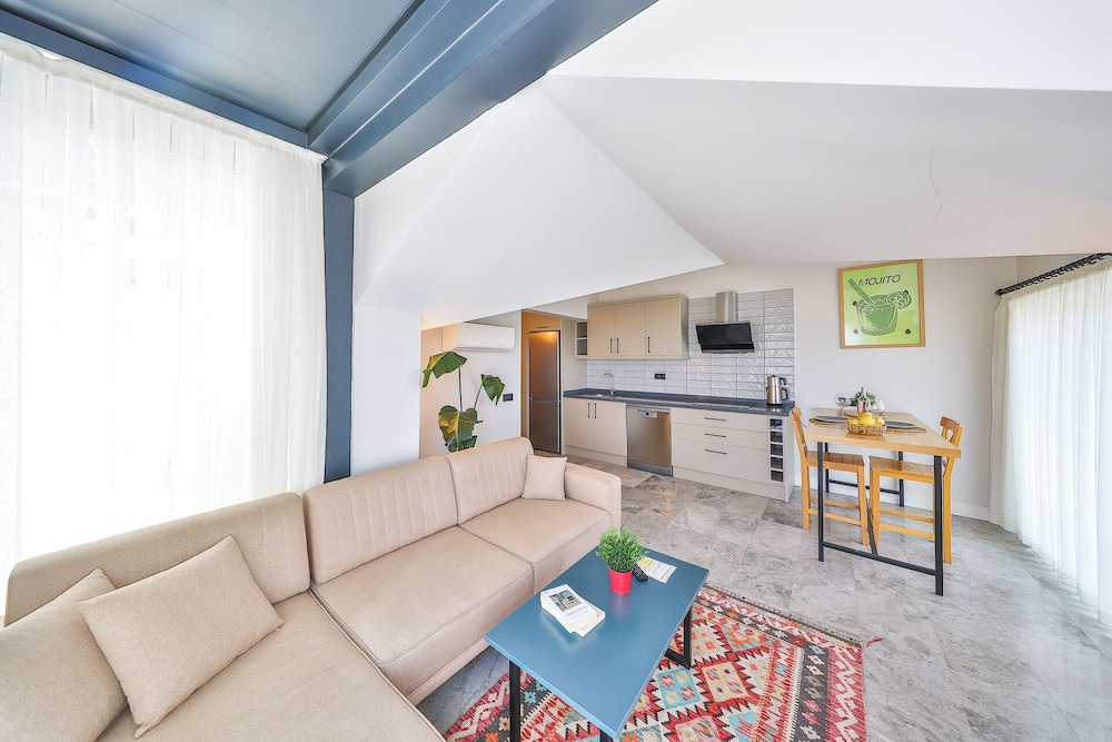 Sole Suites 27/49