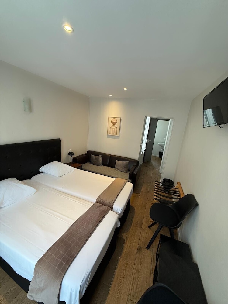 Hoteliere Lafayette 11/44