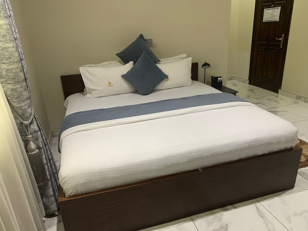 Park View Hotel 26/45