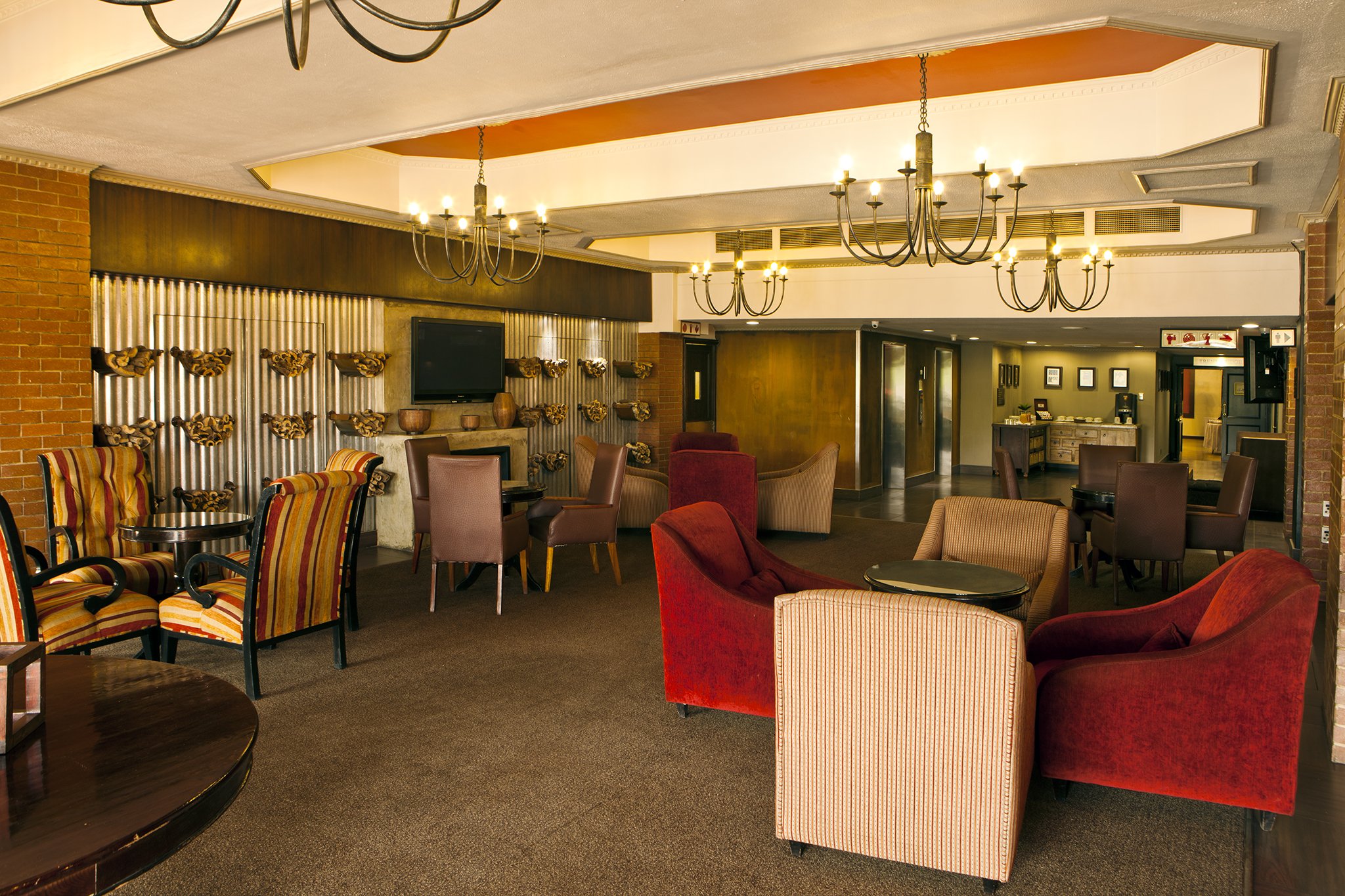 The Centurion Hotel 40/64