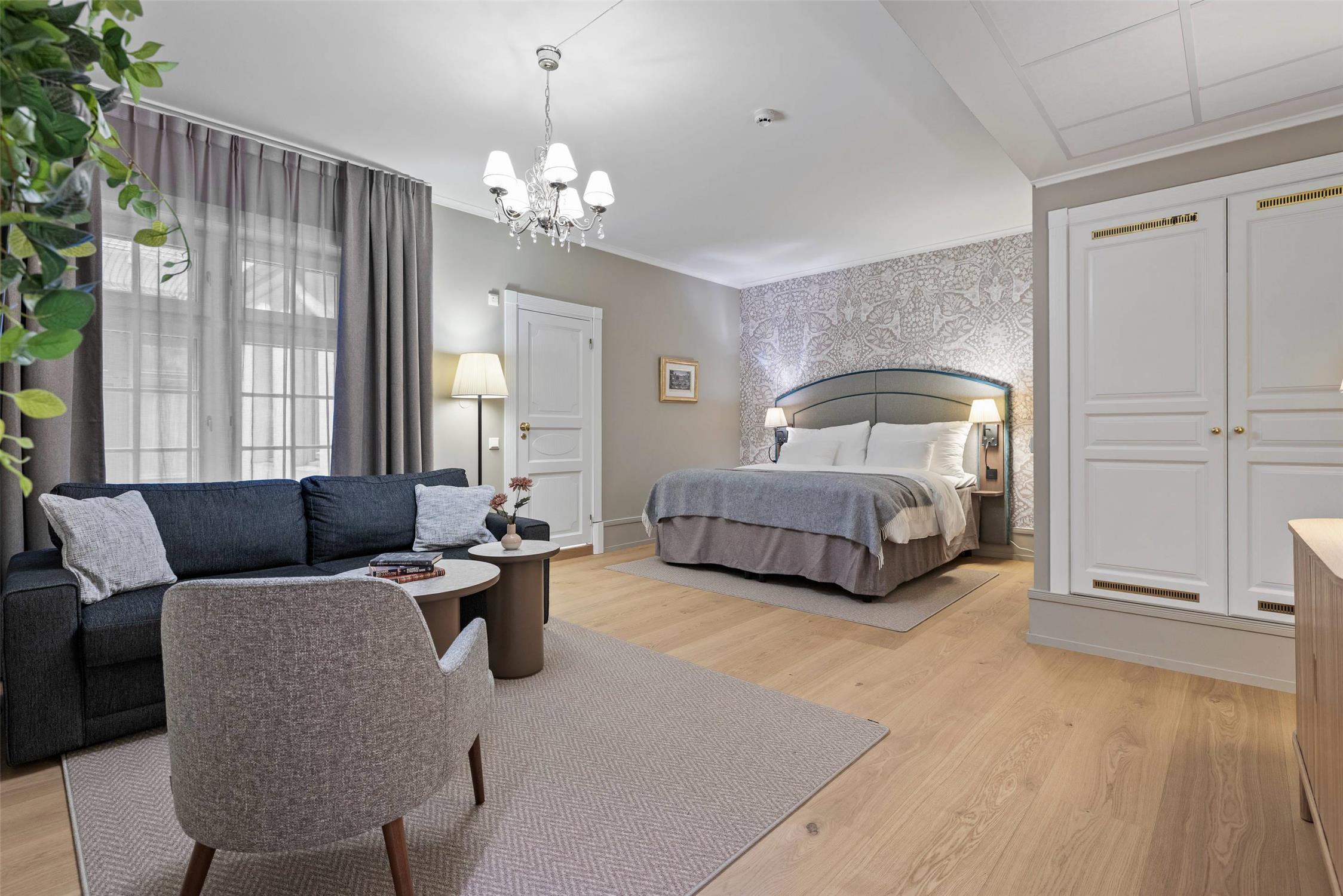 Home Hotel Bastion 42/57